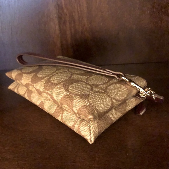 Coach Wristlet Wallet - Picture 7 of 13